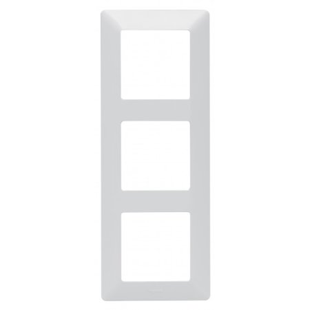 Рамка Legrand Etika 3 поста, цвет белый